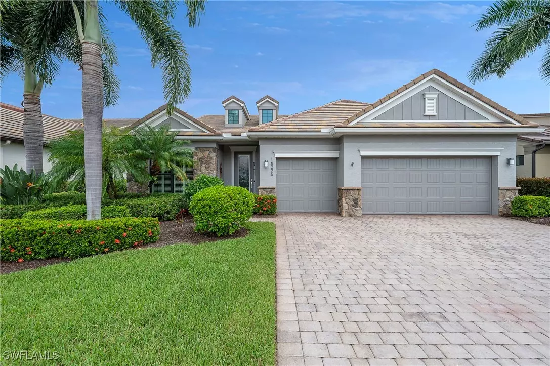 Naples, FL 34110,16226 Camden Lakes CIR