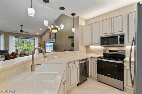 15256 Riverbend BLVD #204, North Fort Myers, FL 33917