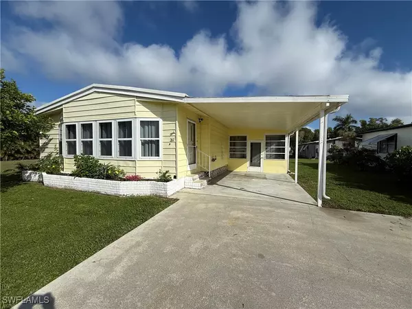 261 Lime Key LN #138, Naples, FL 34114