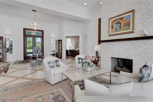 Naples, FL 34119,13101 Pond Apple DR E