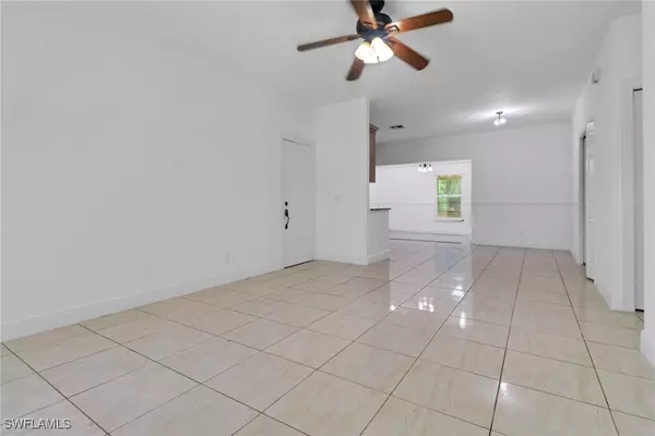 Naples, FL 34117,4310 28th AVE SE