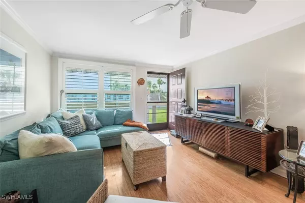 Goodland, FL 34140,611 Palm AVE #F33