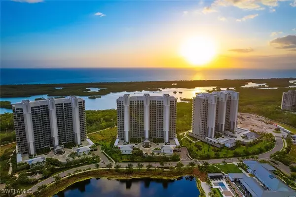 Naples, FL 34110,13935 Old Coast RD #305
