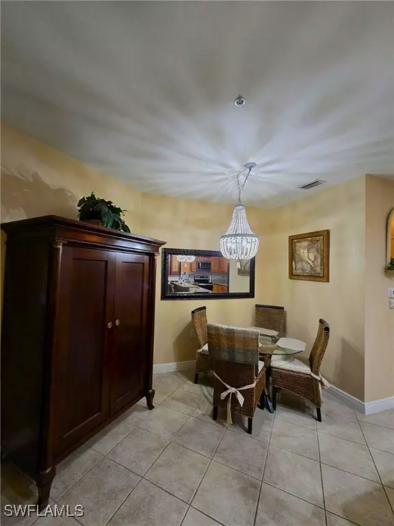 Naples, FL 34110,1335 Sweetwater CV #101