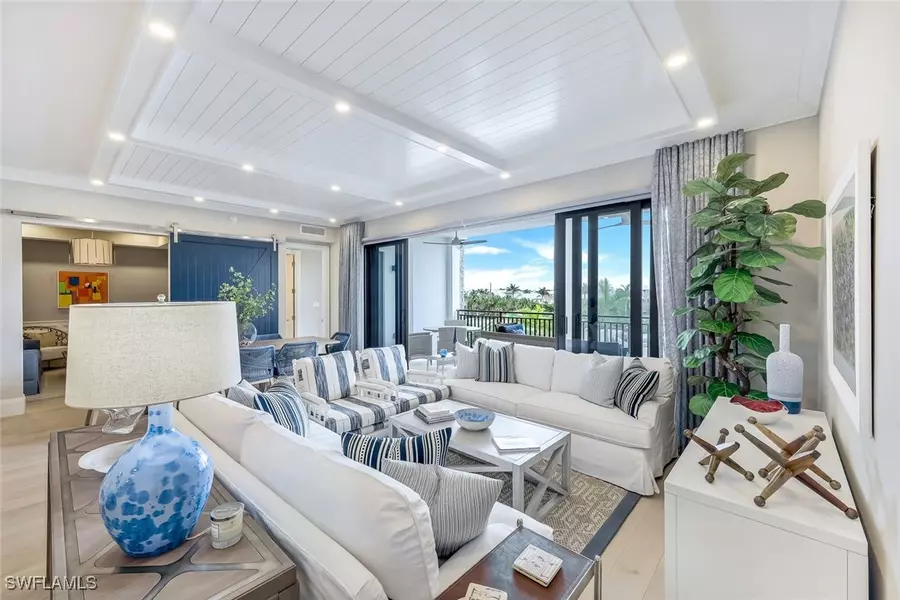 1135 3rd AVE S #319, Naples, FL 34102