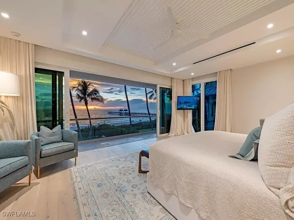 Naples, FL 34102,55 13th AVE S