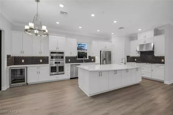 Naples, FL 34114,15107 Pescara ST