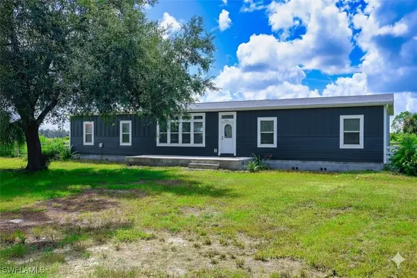 Naples, FL 34120,4660 43rd AVE NE