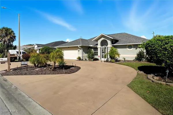 Naples, FL 34112,3626 Kent DR