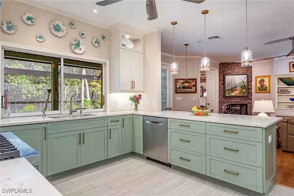 Naples, FL 34109,6897 Wellington DR