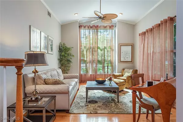 Naples, FL 34109,6897 Wellington DR