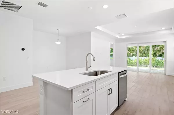 Naples, FL 34114,8865 Oceana WAY