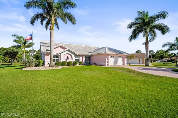 4226 Yarmouth CT, North Fort Myers, FL 33903