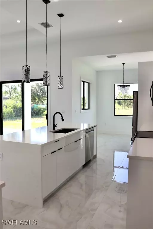 Naples, FL 34120,3710 24th AVE NE