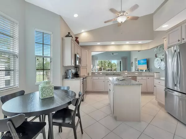 Miromar Lakes, FL 33913,10221 Bellavista CIR #203