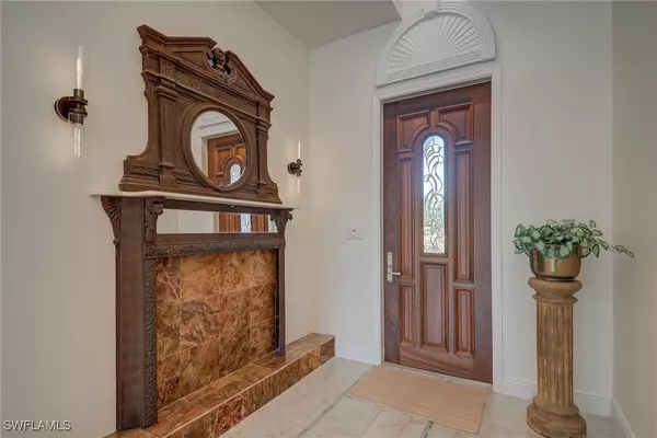 Ave Maria, FL 34142,5238 Ferrari AVE