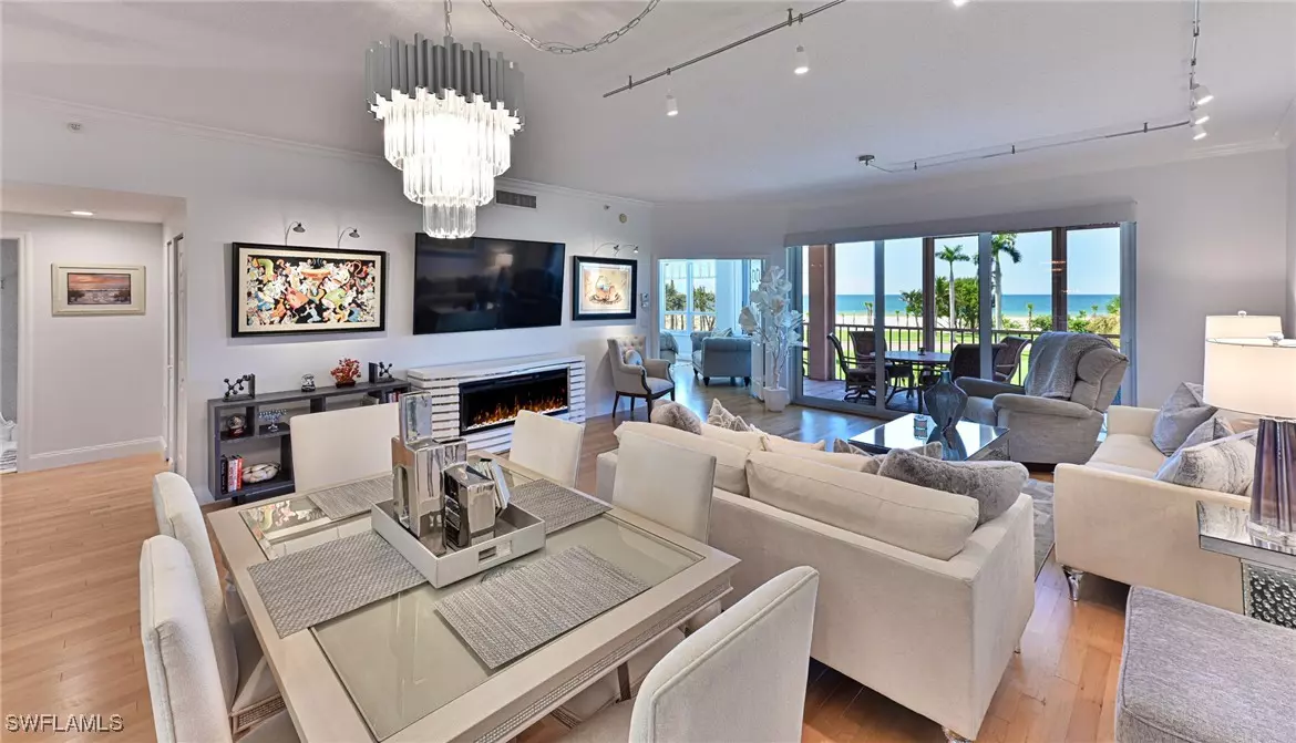 Bonita Springs, FL 34134,260 Barefoot Beach BLVD #203