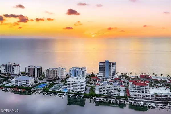 9790 Gulf Shore DR #505, Naples, FL 34108