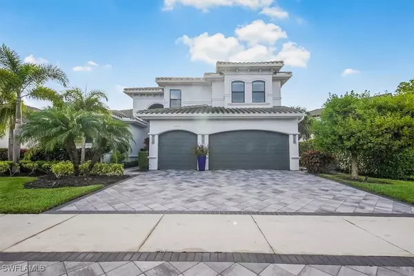 4616 Azalea DR, Naples, FL 34119