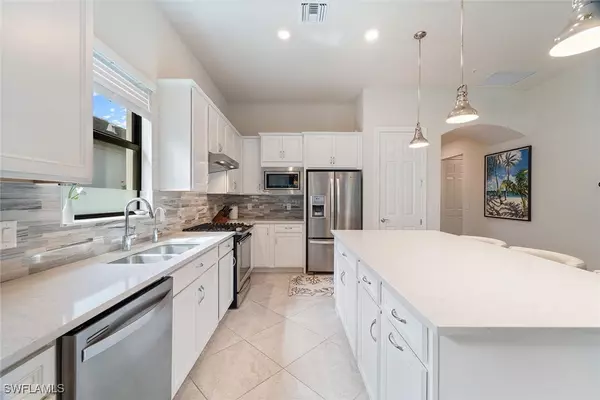 Naples, FL 34120,9406 Greyhawk TRL