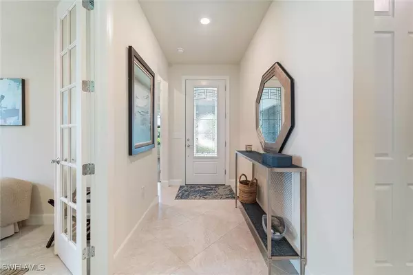 Naples, FL 34120,9406 Greyhawk TRL