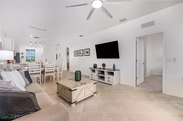 Punta Gorda, FL 33982,43981 Boardwalk Loop #2244