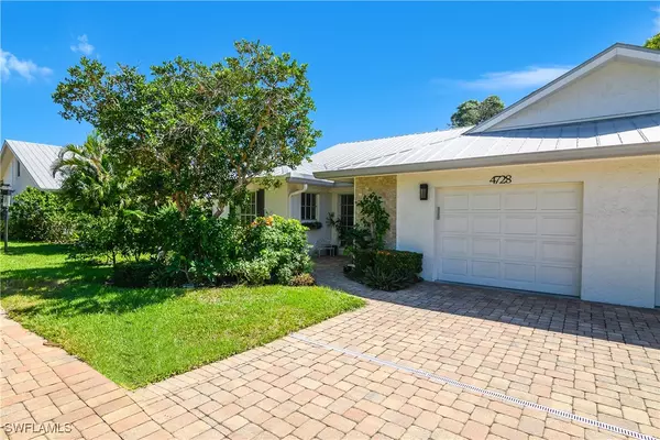 4728 West BLVD #N8, Naples, FL 34103