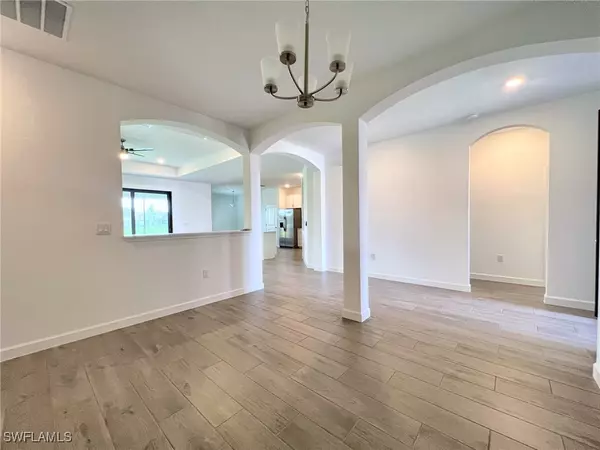 Naples, FL 34120,1388 Birdie DR