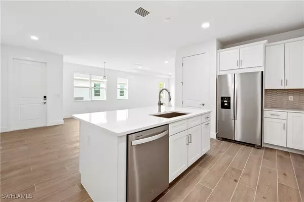 Naples, FL 34114,8925 Oceana WAY