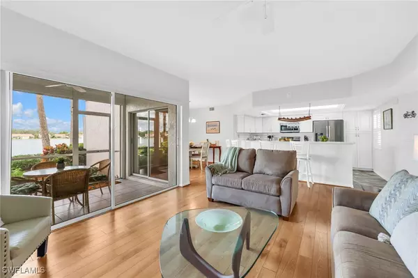 Naples, FL 34109,2711 Citrus Lake DR #F104