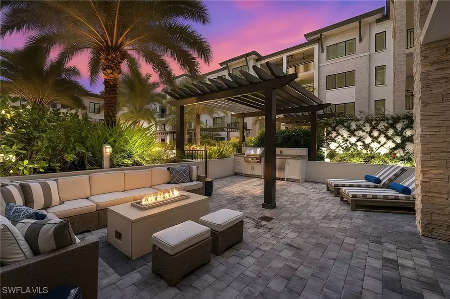 1130 3rd AVE S #208, Naples, FL 34102