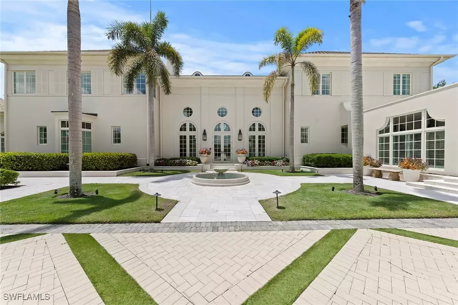 28740 Blaisdell DR, Naples, FL 34119