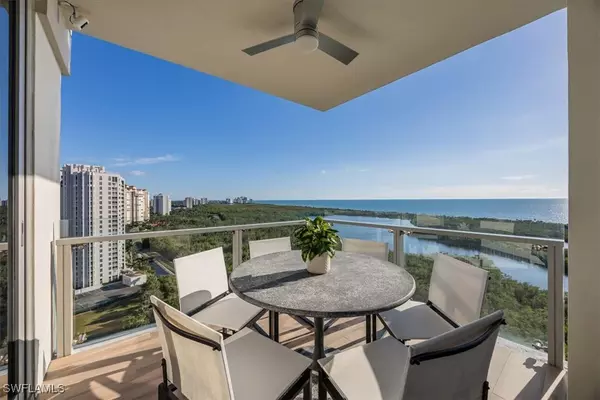Naples, FL 34108,6897 Grenadier BLVD #1701