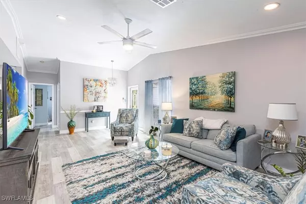 12249 Londonderry LN, Bonita Springs, FL 34135