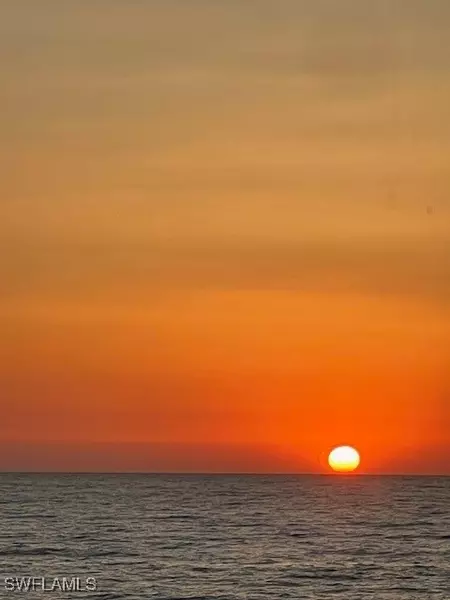 109 Barefoot CIR #22, Bonita Springs, FL 34134