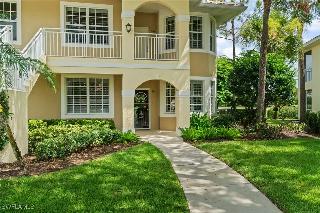 Naples, FL 34109,2335 Carrington CT #104
