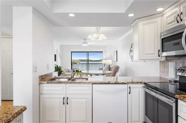 Bonita Springs, FL 34134,4835 Bonita Beach RD #104