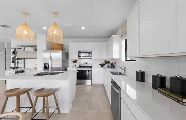 Lehigh Acres, FL 33936,627 Lakeside Oasis AVE