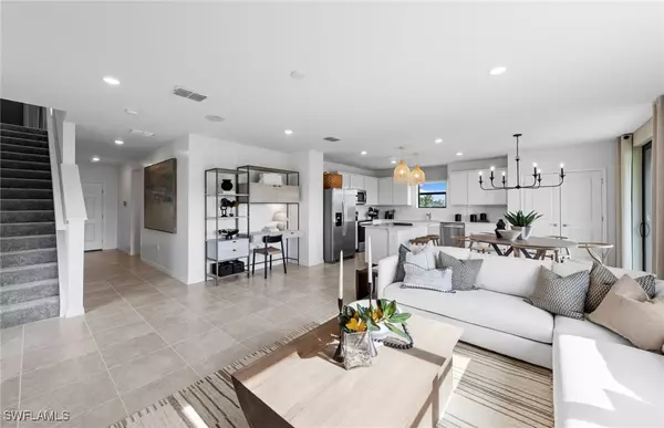 Lehigh Acres, FL 33936,282 Silent Lake DR