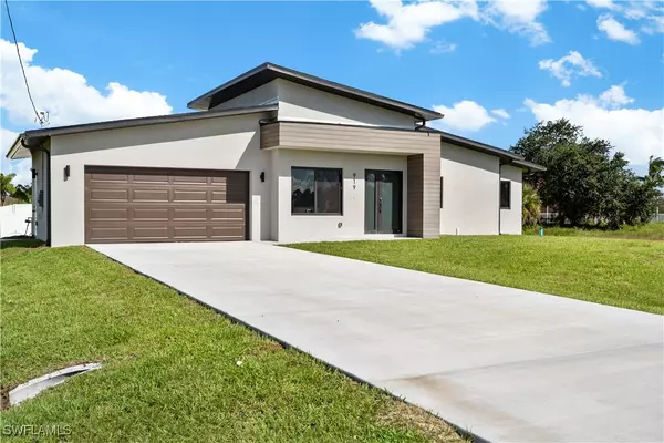 Lehigh Acres, FL 33974,919 Columbus BLVD S