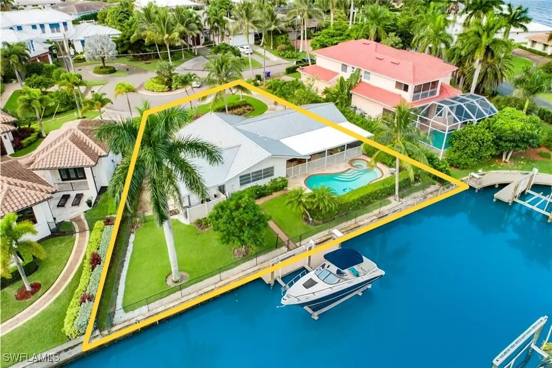 Naples, FL 34102,1250 Tuna CT