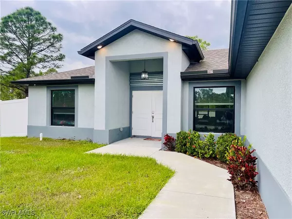 Lehigh Acres, FL 33972,1703 Edison AVE