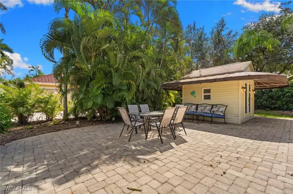 Naples, FL 34114,4520 Southern Breeze DR