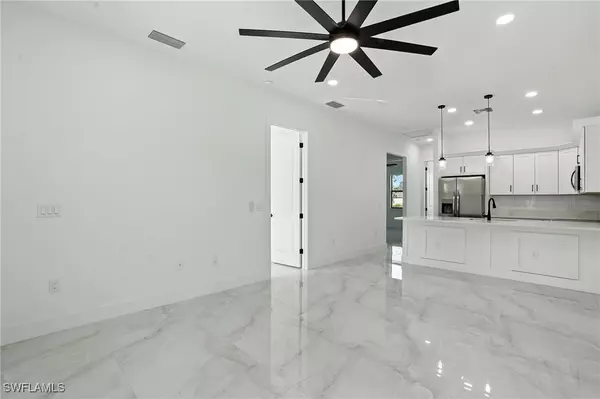 Lehigh Acres, FL 33973,4881/4883 Leonard BLVD S