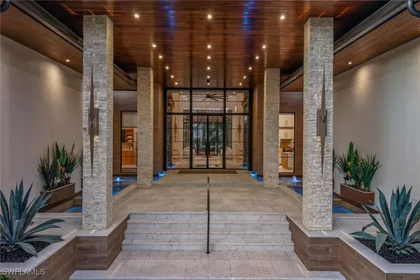 Marco Island, FL 34145,1598 Heights CT