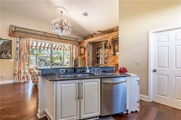 Naples, FL 34104,834 Coldstream CT