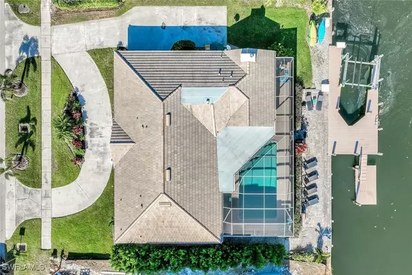 Marco Island, FL 34145,581 Spinnaker DR