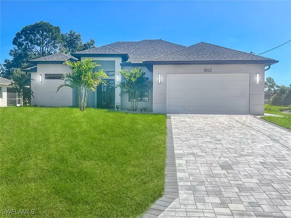 Lehigh Acres, FL 33971,902 Alaska AVE