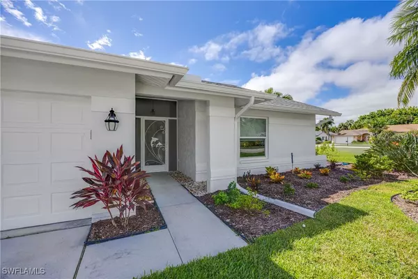 Naples, FL 34109,3302 Arlette DR