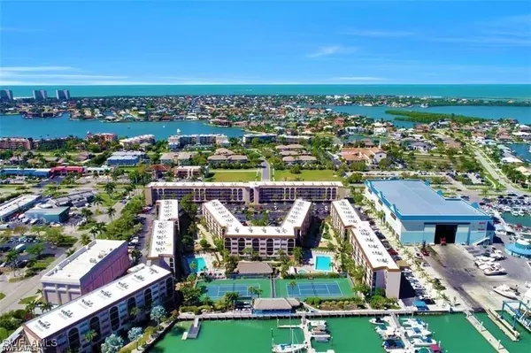 1011 Anglers CV #H301, Marco Island, FL 34145
